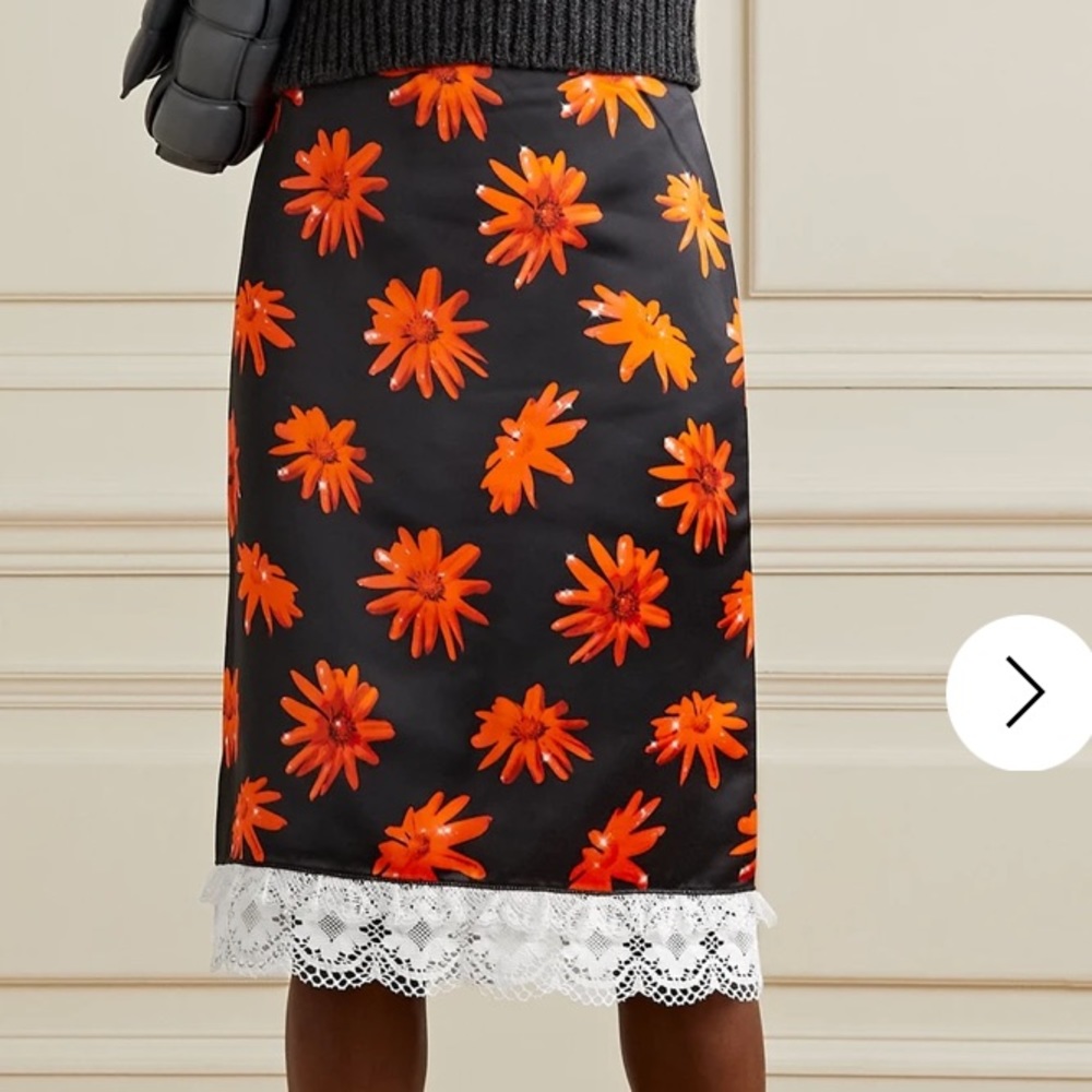 Meryll Rogge Orange Floral Daisy Skirt